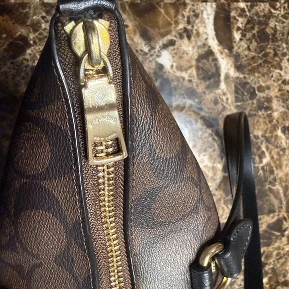 Coach Signature Large City Zip Tote Bag Brown Black Gold Hardware - Picture 11 of 15